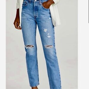 Levi’s Original 501 Button Fly Jeans Medium Wash Distressed